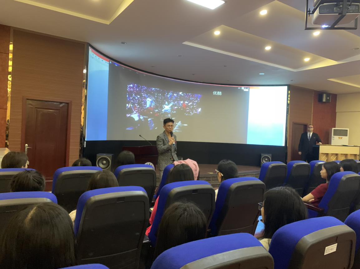 图片12 图片12